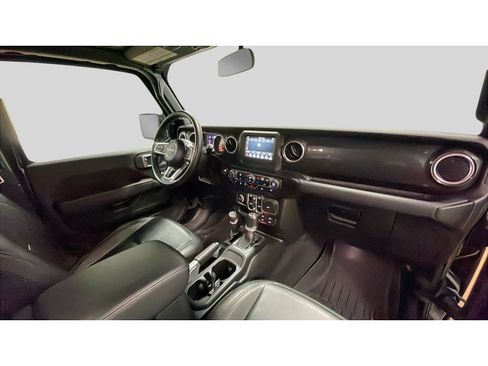 Used 2021 Jeep Wrangler Unlimited Sahara AWD/4WD image 17