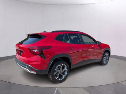 New 2026 Chevrolet Trax LT w/ Driver Confidence Package