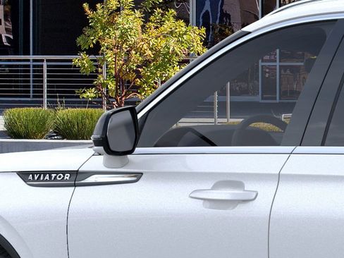 New 2025 Lincoln Aviator Reserve w/ Illumination Package image 19