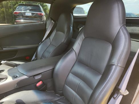 Used 2007 Chevrolet Corvette Coupe RWD image 14