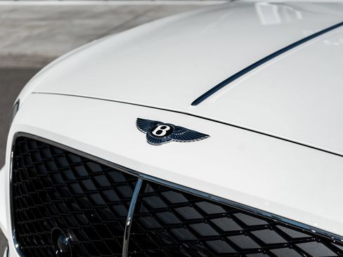 New 2026 Bentley Flying Spur Plug-In Hybrid AWD/4WD image 21
