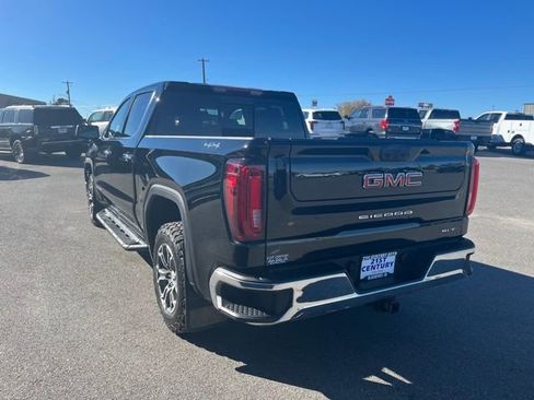 Used 2024 GMC Sierra 1500 SLT w/ SLT Convenience Package AWD/4WD image 10