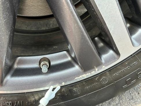 Used 2019 INFINITI QX60 Luxe image 41