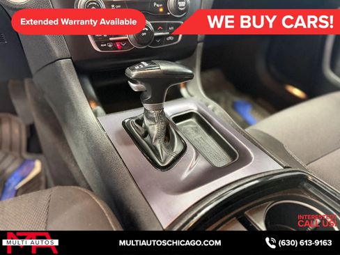 Used 2018 Dodge Charger SXT w/ Blacktop Package RWD image 12