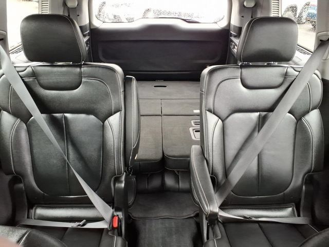 Used 2023 Jeep Grand Cherokee L Limited AWD/4WD image 19