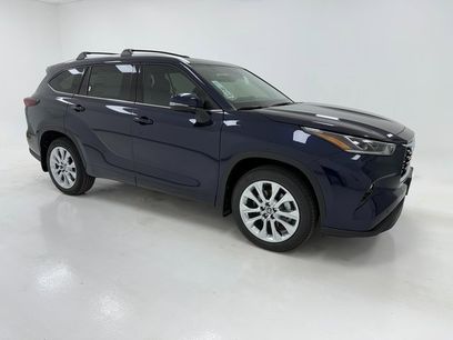 New 2026 Toyota Highlander Limited