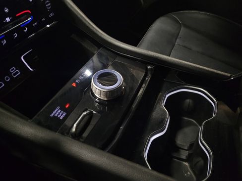 Used 2022 Jeep Grand Cherokee L Limited image 26