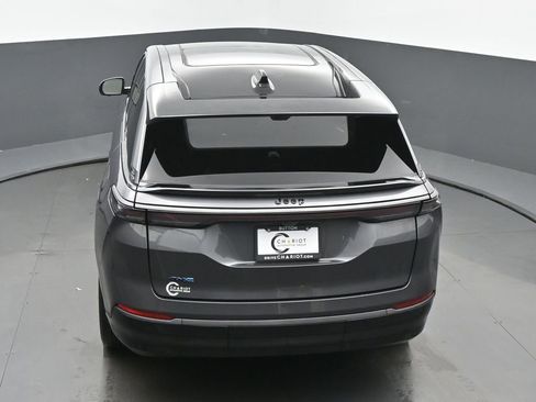 Used 2024 Jeep Wagoneer Launch Edition image 42