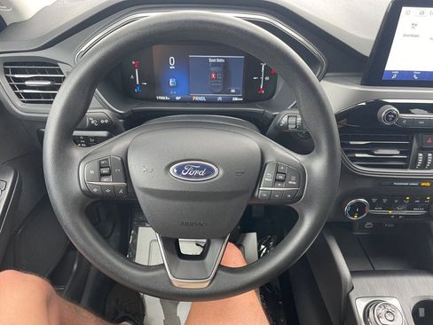 Used 2025 Ford Escape Active image 14
