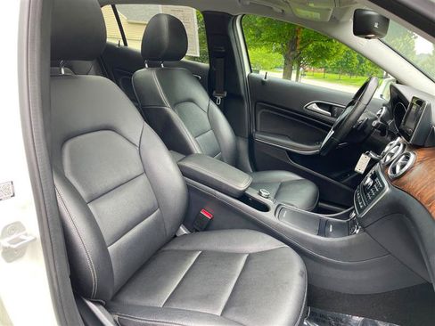 Used 2015 Mercedes-Benz GLA 250 4MATIC image 81