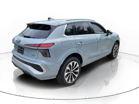 New 2026 Audi Q3 quattro 2.0T AWD/4WD image 4
