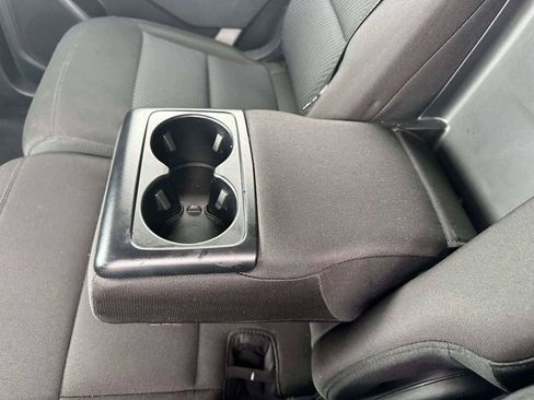 Used 2022 Ford Explorer XLT AWD/4WD image 12
