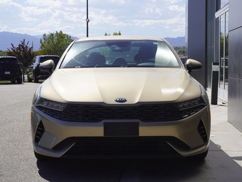 Used 2021 Kia K5 LXS FWD image 5
