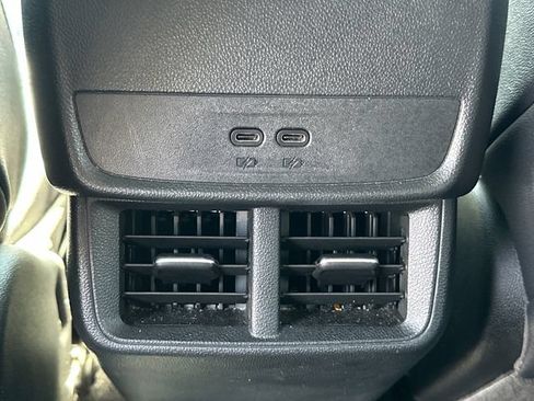 Used 2025 Chevrolet Equinox LT w/ Convenience Package II AWD/4WD image 13