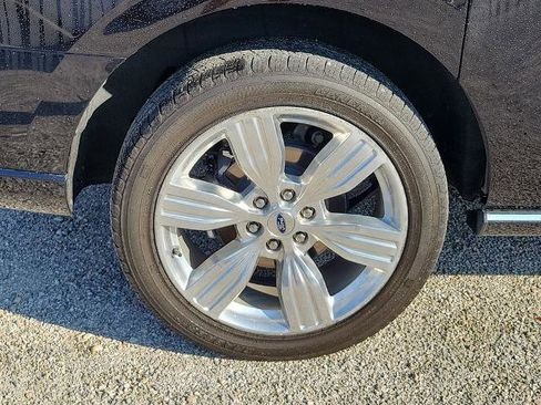 Certified 2024 Ford Expedition Max Platinum AWD/4WD image 6