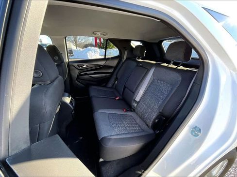 Used 2023 Chevrolet Equinox LT AWD/4WD image 14