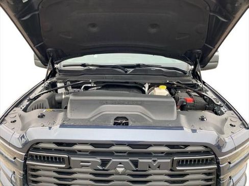 New 2026 RAM 2500 Big Horn AWD/4WD image 45