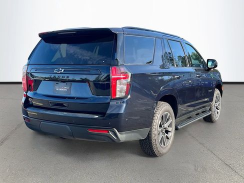 Used 2024 Chevrolet Tahoe Z71 w/ Luxury Package image 7