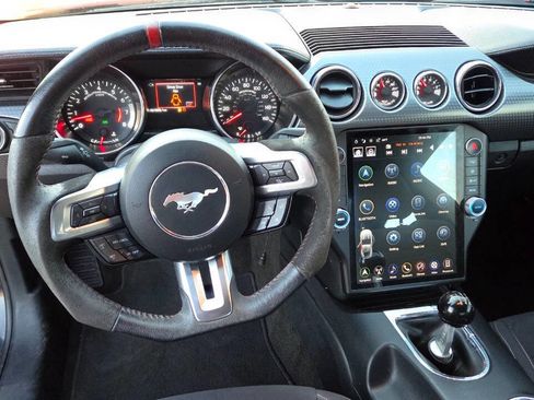 Used 2016 Ford Mustang GT w/ GT Performance Package image 40