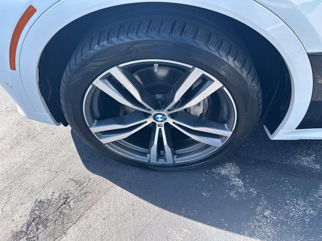 Used 2019 BMW X7 xDrive40i w/ Premium Package AWD/4WD image 25