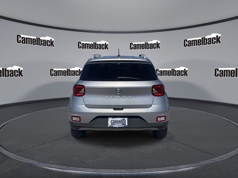 Certified 2023 Hyundai Venue SEL image 6