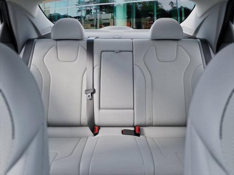New 2026 Hyundai Elantra Limited FWD image 12