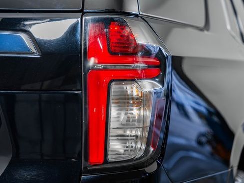 Used 2021 Chevrolet Tahoe LT w/ LT Signature Package image 6