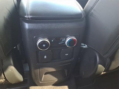 Used 2023 Ford Explorer XLT w/ Equipment Group 202A image 11