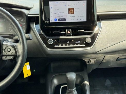 Used 2024 Toyota Corolla LE image 14