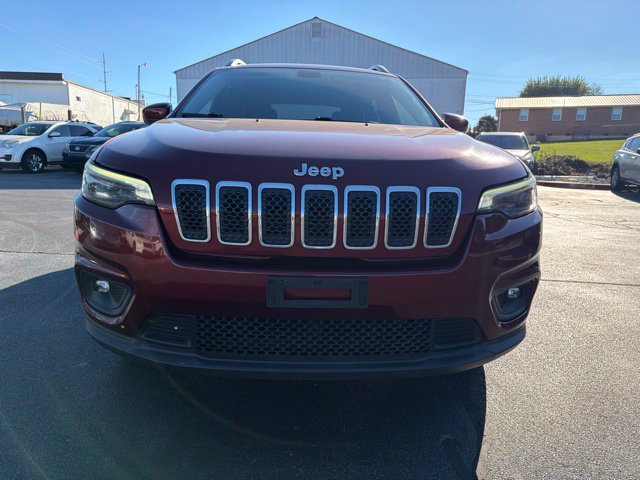 Used 2019 Jeep Cherokee Latitude w/ Cold Weather Group FWD image 3