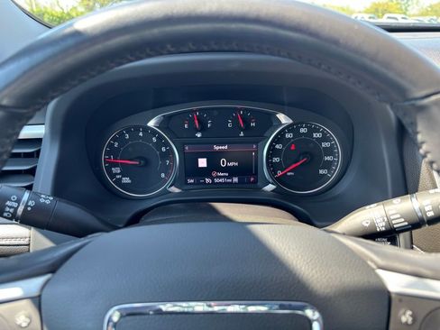 Used 2022 GMC Acadia SLT w/ Preferred Package AWD/4WD image 39