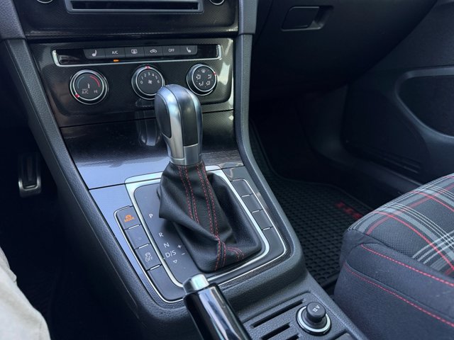Used 2017 Volkswagen GTI S FWD image 11