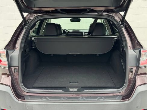 Used 2023 Subaru Outback Touring XT AWD/4WD image 18
