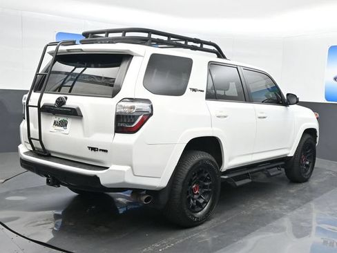 Used 2022 Toyota 4Runner TRD Pro AWD/4WD image 5