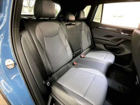 New 2026 Volkswagen Tiguan SE R-Line image 26