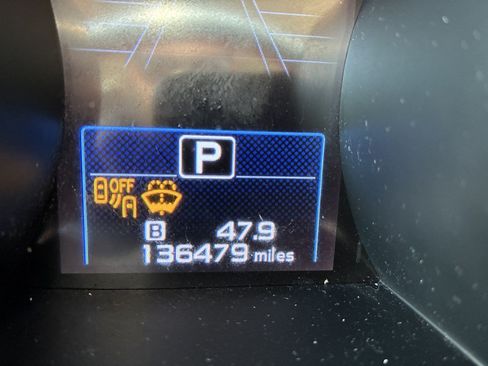 Used 2017 Subaru Outback 3.6R Limited AWD/4WD image 8