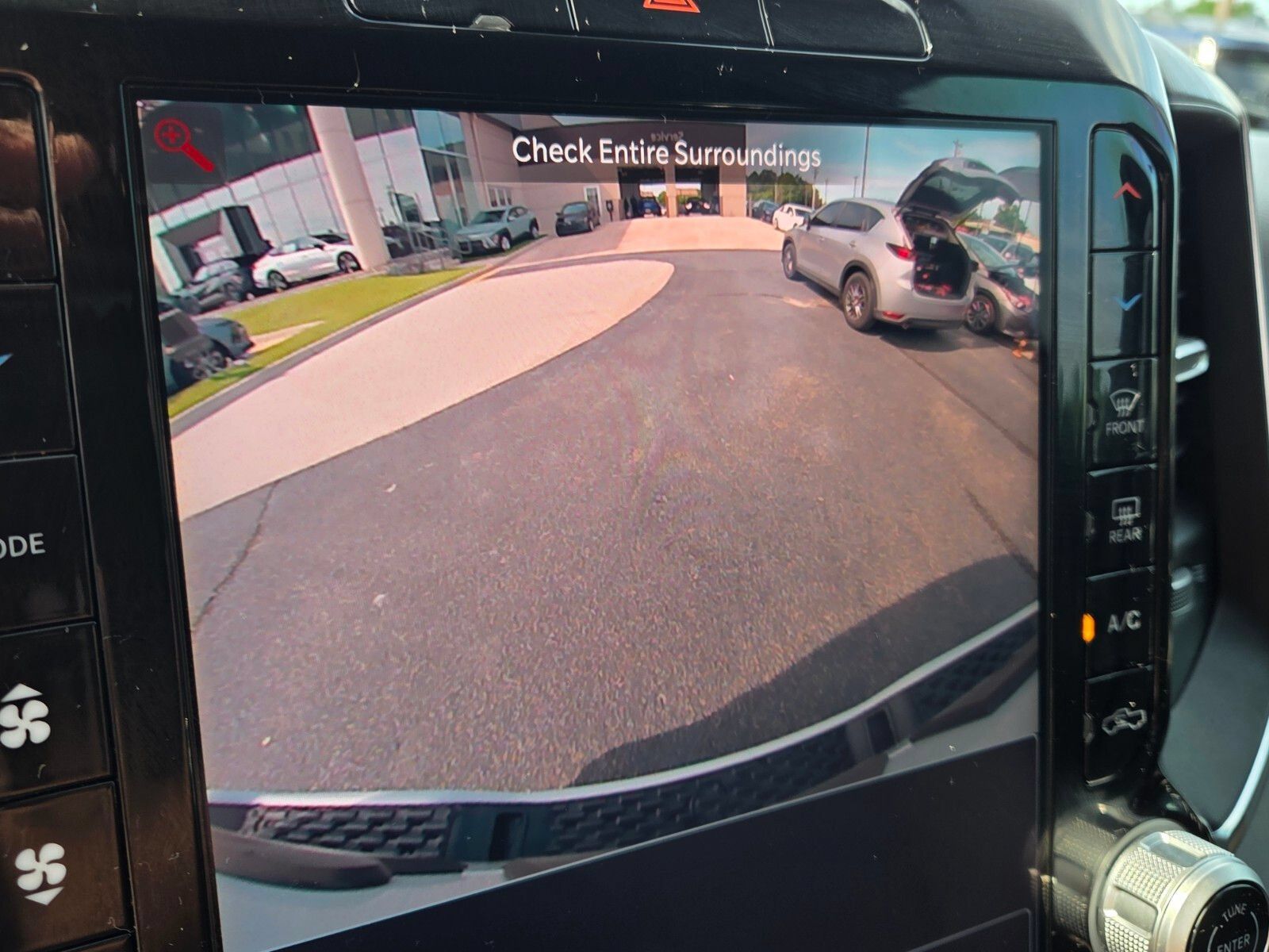 Used 2025 RAM 1500 Big Horn AWD/4WD image 23