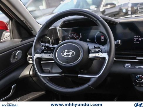 Certified 2024 Hyundai Elantra SEL w/ Convenience Package FWD image 15