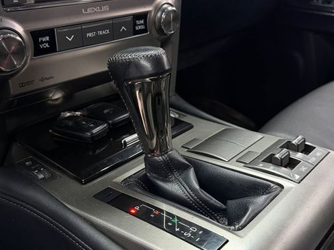 Used 2018 Lexus GX 460 w/ Navigation Package AWD/4WD image 20