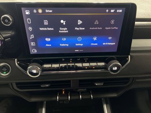 Used 2024 Chevrolet Colorado LT w/ LT Convenience Package image 30