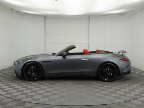 Used 2022 Mercedes-Benz SL 55 AMG 4MATIC image 8