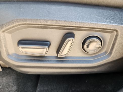 Used 2022 Toyota Tundra Limited image 31