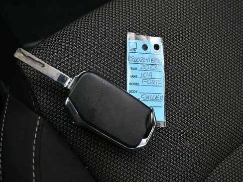 Used 2023 Kia Forte LXS image 25
