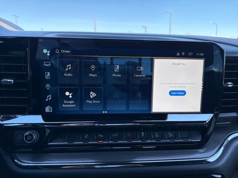 Used 2025 Chevrolet Silverado 2500 ZR2 w/ Technology Package image 18