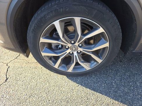 Used 2023 Acura MDX SH-AWD w/ Technology Package image 11