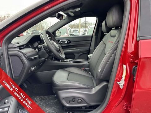 New 2026 Jeep Compass Trailhawk image 3