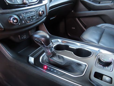 Certified 2021 Chevrolet Traverse RS image 21