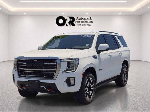 Used 2023 GMC Yukon AT4 w/ AT4 Premium Package AWD/4WD image 2