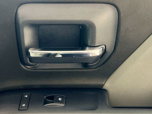 Used 2016 Chevrolet Silverado 1500 Custom w/ Custom Convenience Package image 31