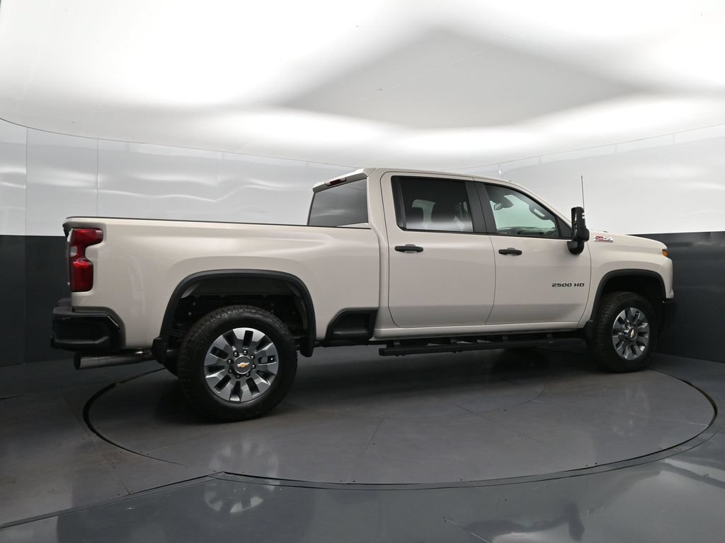 New 2026 Chevrolet Silverado 2500 Custom w/ Custom Value Package AWD/4WD image 8